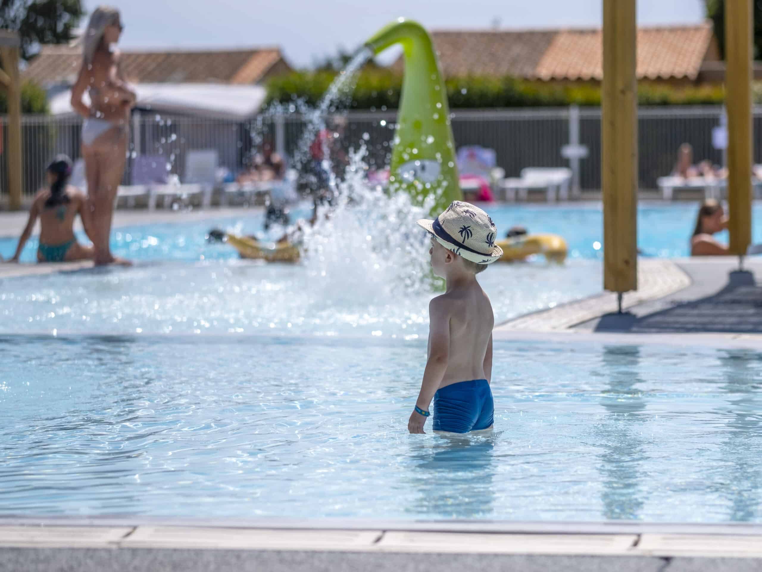 flowercamping ilates piscines pataugeoire