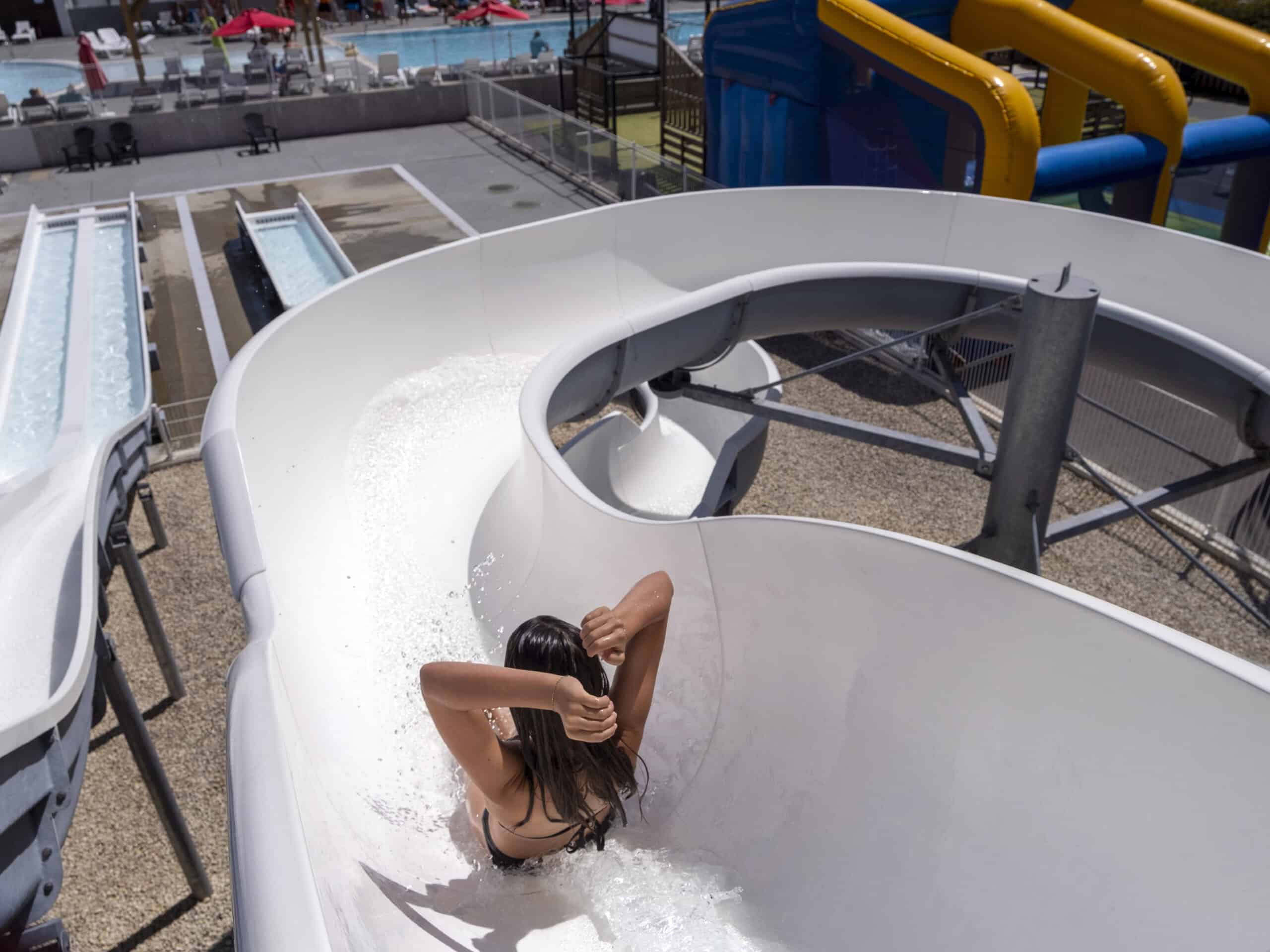 flowercamping ilates piscines toboggans